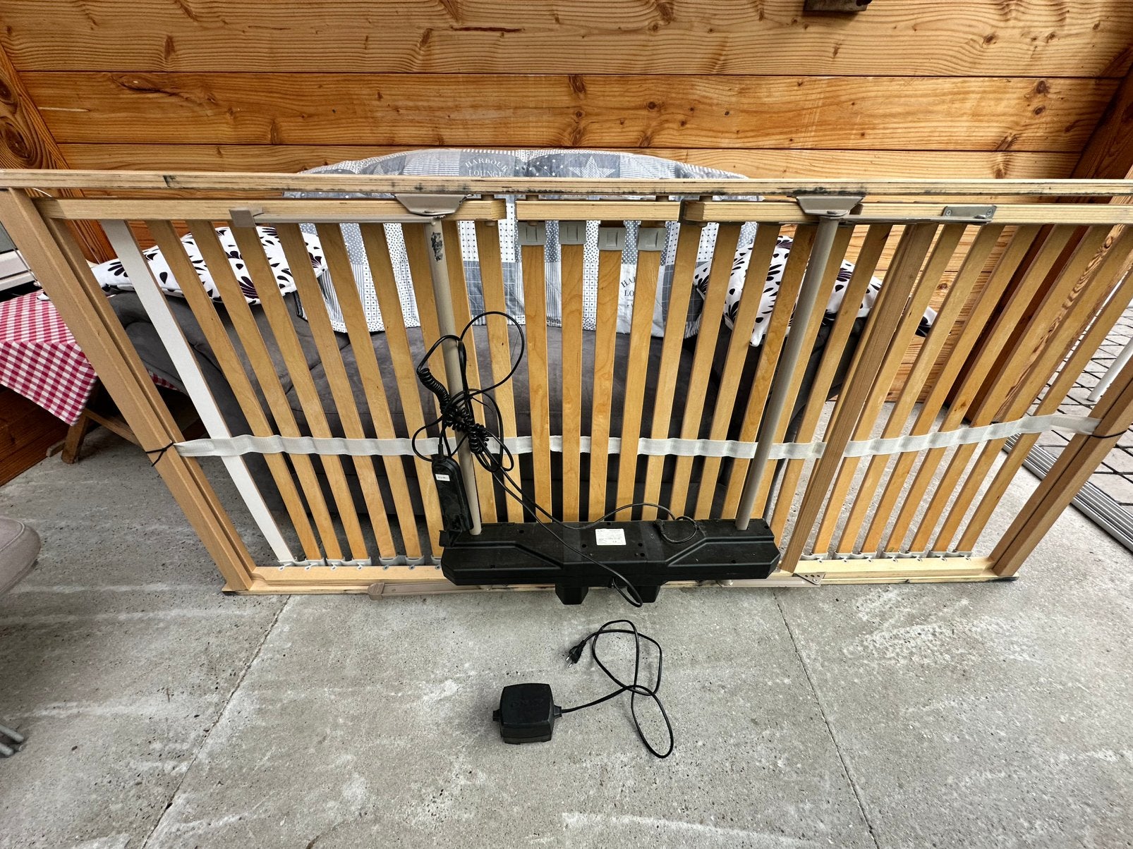 Ikea Sultan Landon latten bodem electrisch verstelbaar, Ophalen, Zo goed als nieuw, Eenpersoons, 90 cm