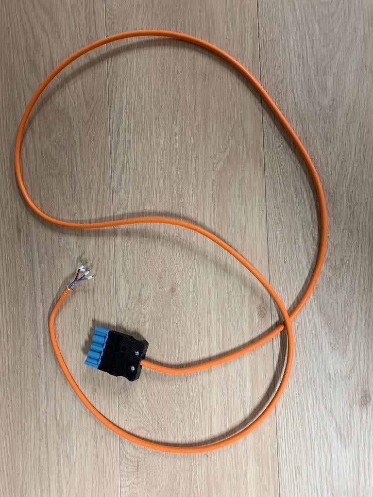 5 polig stekker met 2 meter snoer nieuw Qnegt 43 stuks!!, Ophalen of Verzenden, Nieuw