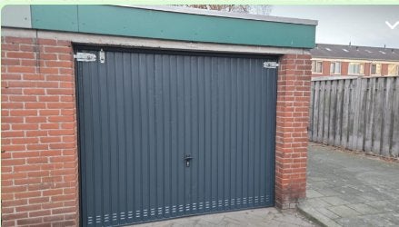 garagebox te huur met Electra nabij Kennedy aan Eindhoven, Auto diversen
