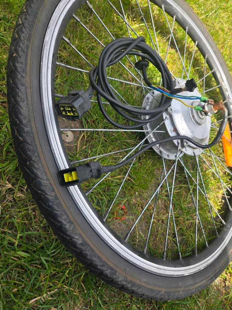 Voorwielmotor Electrische Fiets 24 inch, Fietsen en Brommers, Fietsaccessoires | Aanhangers en Karren, Ophalen of Verzenden