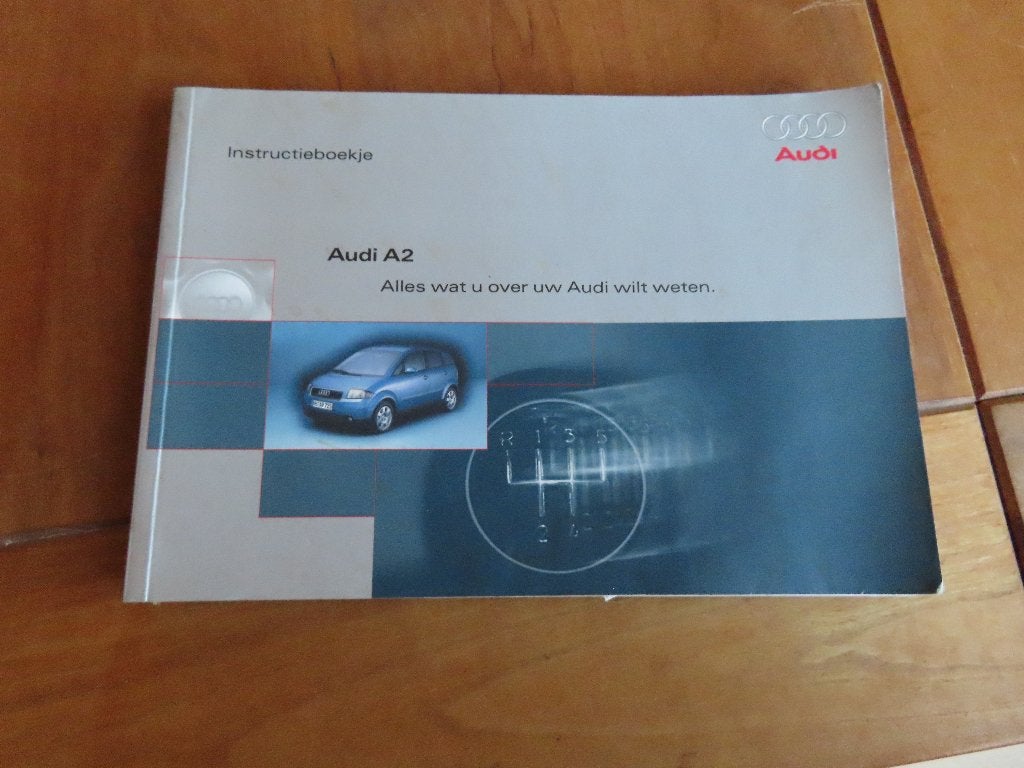 Instructieboek Audi A2 2000, 222 blz., Ophalen of Verzenden