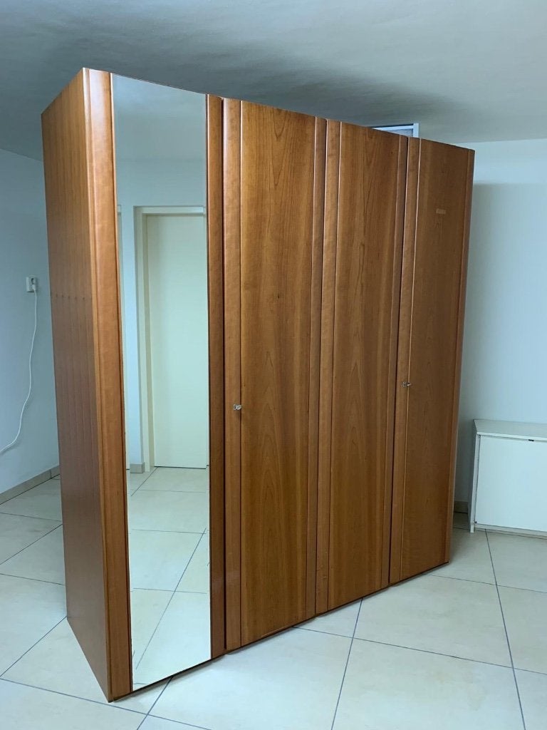 Nette kleding kast, Huis en Inrichting, Kasten | Kledingkasten, Ophalen, 150 tot 200 cm, Zo goed als nieuw, 150 tot 200 cm