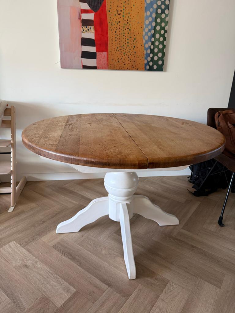Massief eiken uitschuifbare ronde ovalen tafel, Huis en Inrichting, Tafels | Eettafels, Ophalen, Gebruikt, 100 tot 150 cm, Landelijk