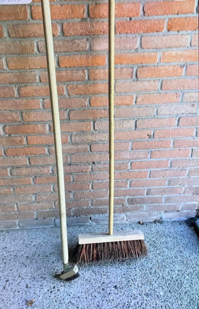 straatbezem en onkruidborstel gratis ophalen, Tuin en Terras, Ophalen, Gebruikt