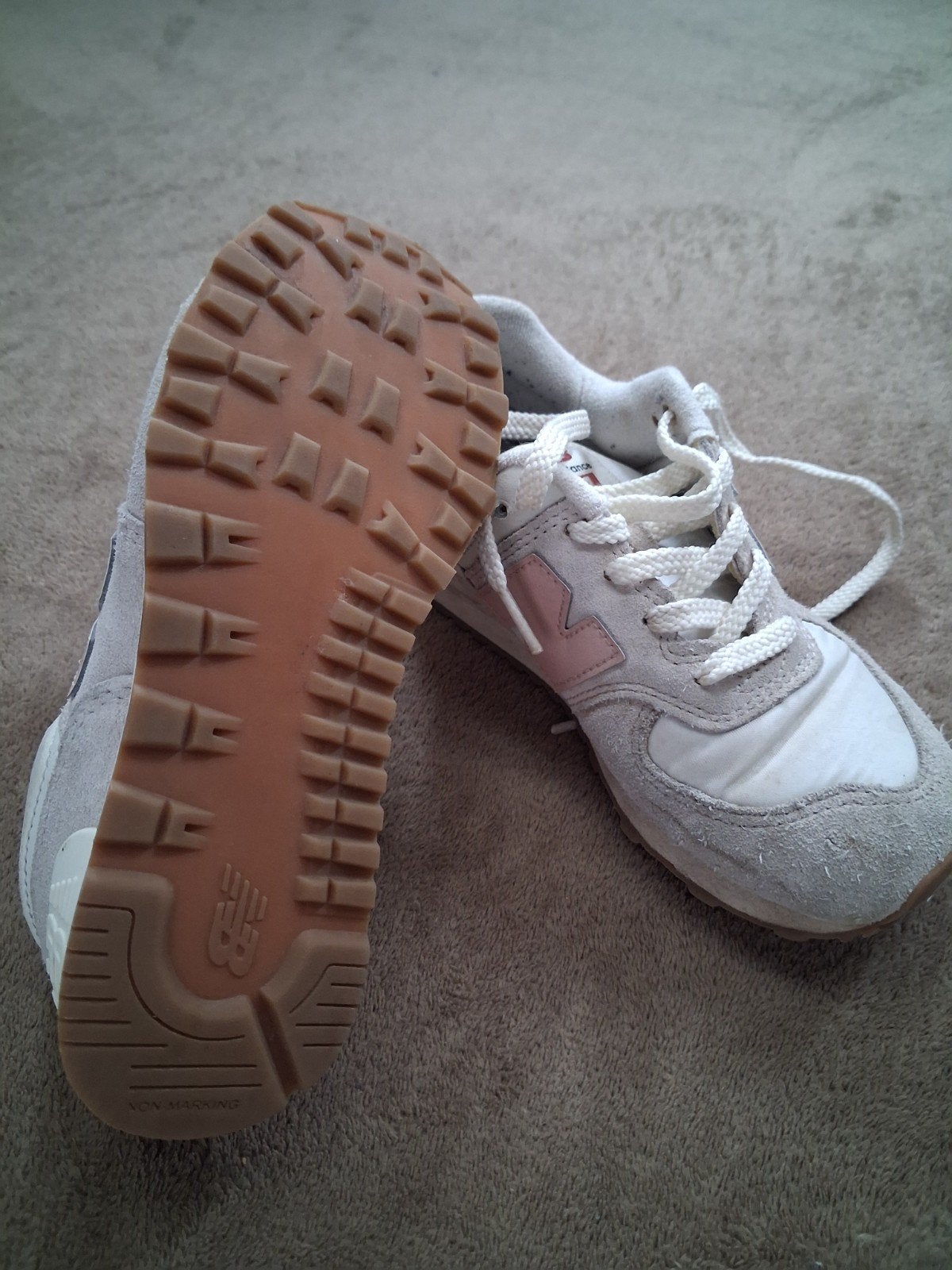 New Balance sneakers maat 32 - kunnen nog een ronde mee!, Overige kleuren, New Balance, Ophalen of Verzenden, Sneakers of Gympen