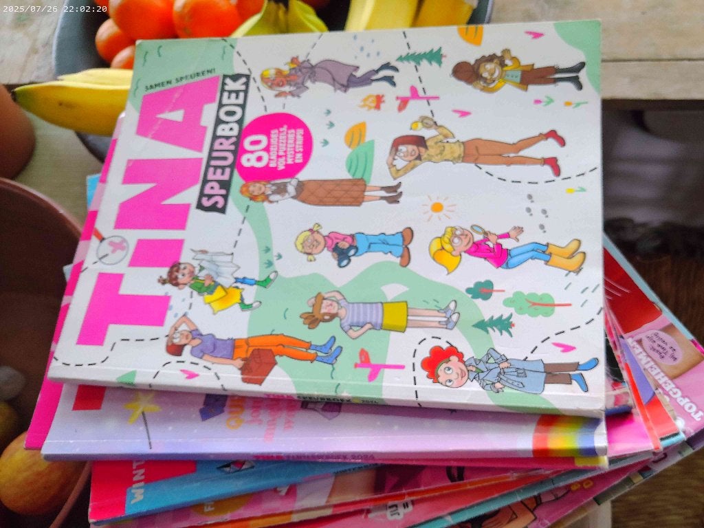veel tina's, Boeken, Ophalen, Zo goed als nieuw, Damesbladen