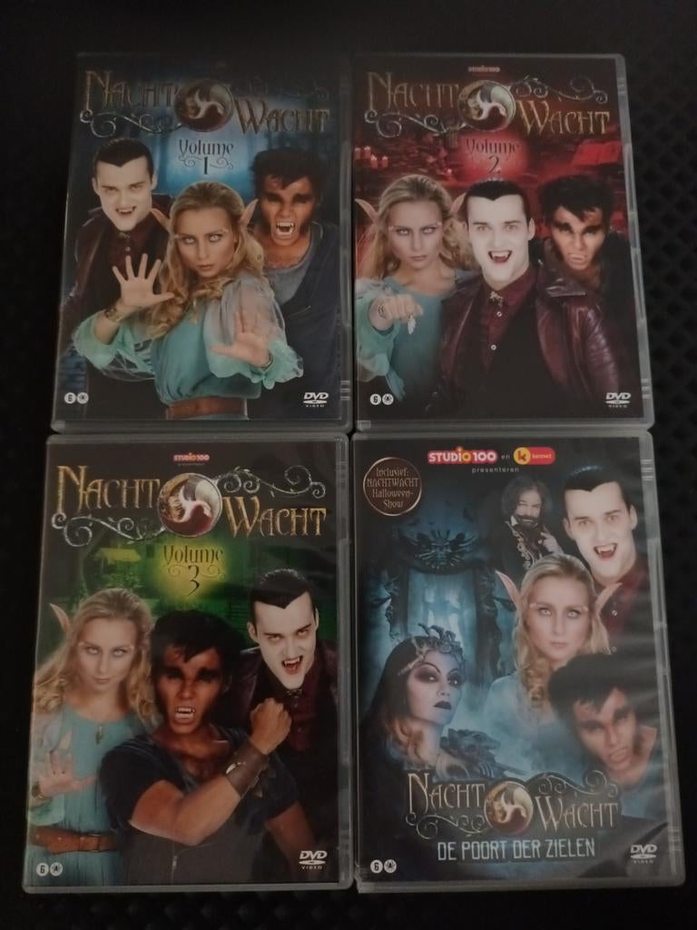 4 dvds Nachtwacht volume 1, 2 en 3 + de poort der zielen fil, Alle leeftijden, Ophalen of Verzenden, Zo goed als nieuw
