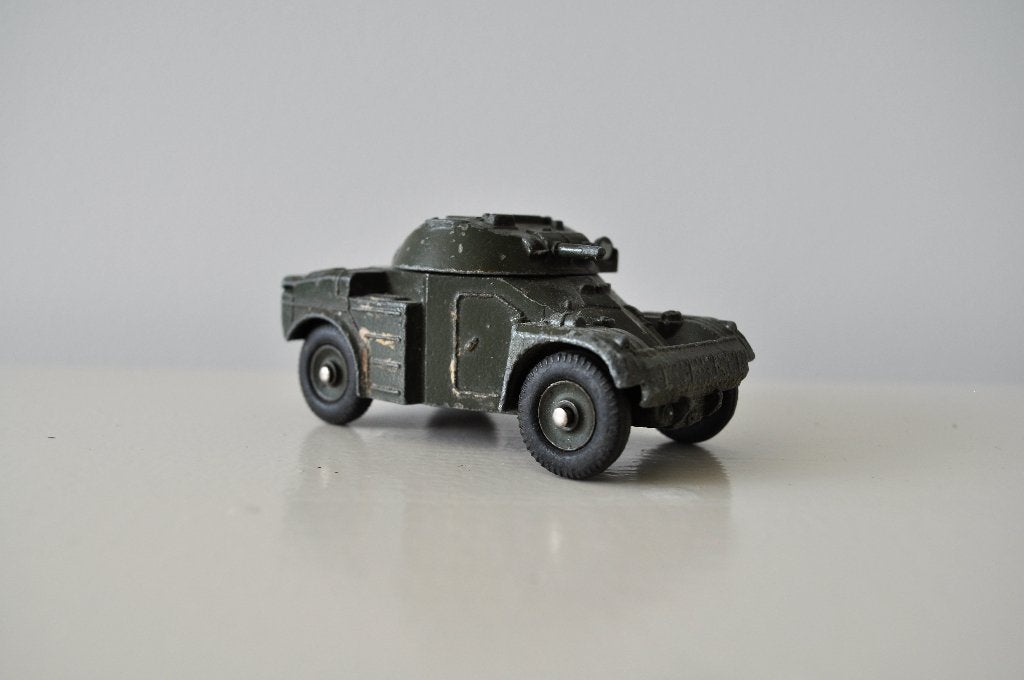 Dinky Toys 814 AML Panhard Pantserwagen Meccano, Ophalen of Verzenden, Gebruikt, Overige typen