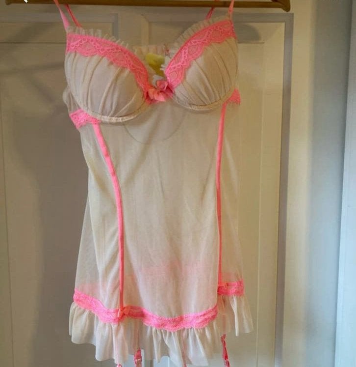 Lingerie topje jarretels s/m, Verzenden, Roze, Overige typen