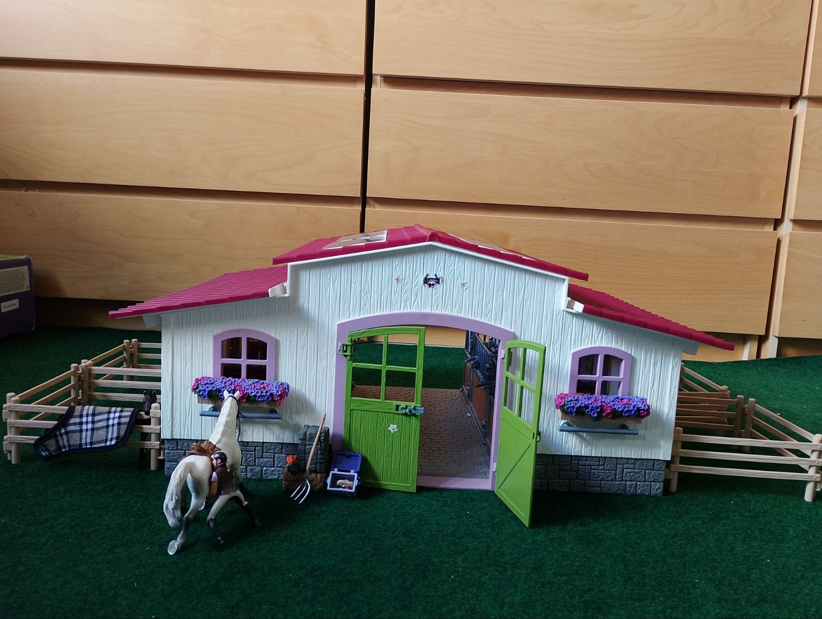 manege Schleich 42344, Ophalen