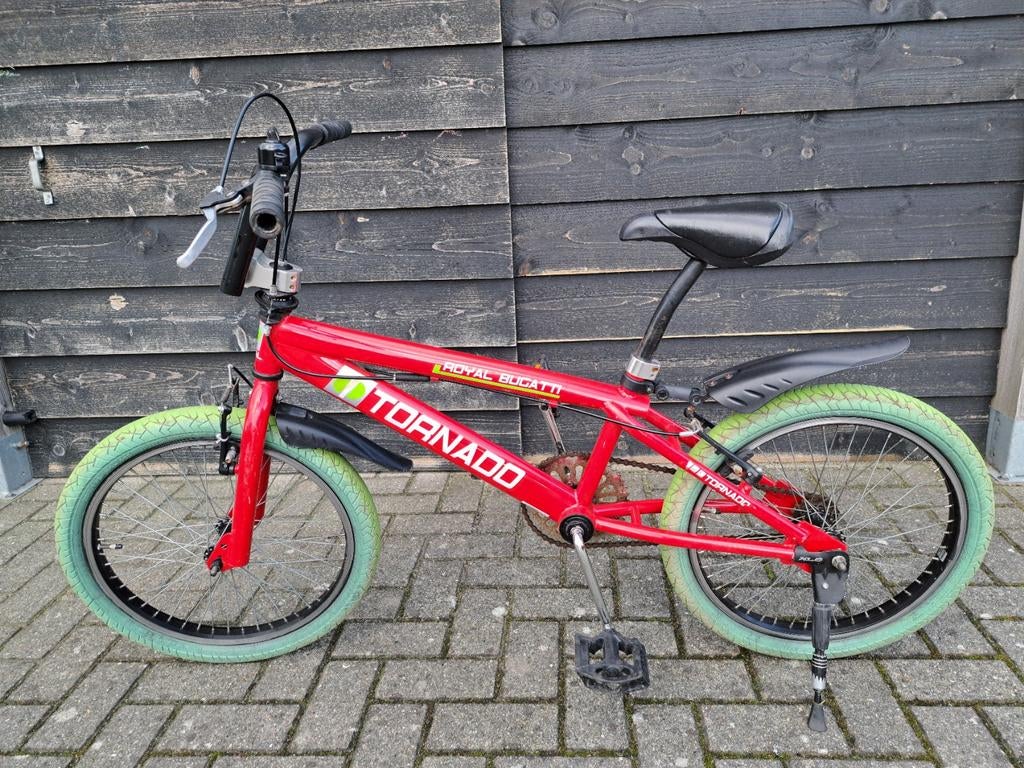 BMX Royal Bugatti Tornado Crossfiets 20 inch met spatborden, Ophalen, Bugatti, Gebruikt, Staal