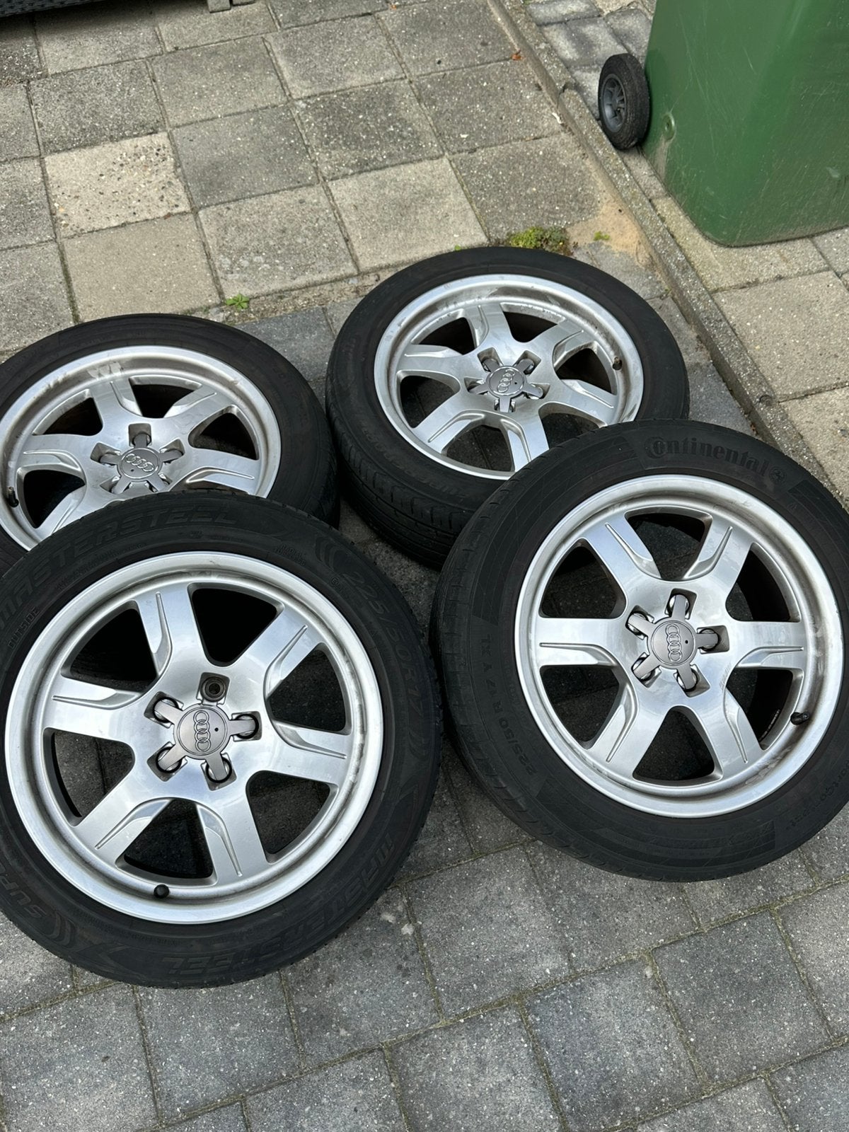 Audi A5 velgen en banden, Auto-onderdelen, Ophalen, Gebruikt, Banden en Velgen, 17 inch