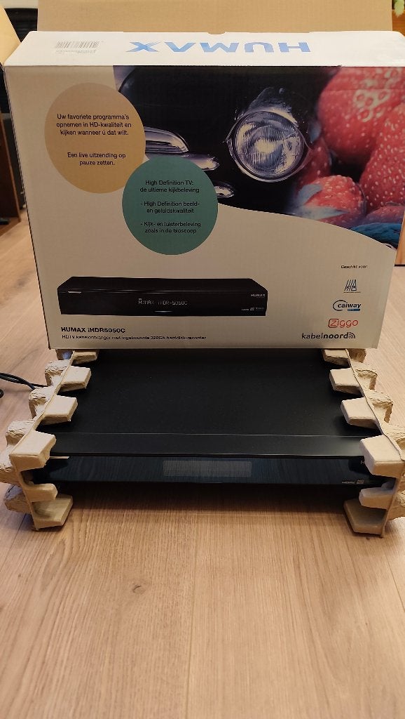 Humax iHDR-5050C HD Recorder 320GB. Werkend+originele doos!, Ophalen of Verzenden, Zo goed als nieuw, Harddiskrecorder