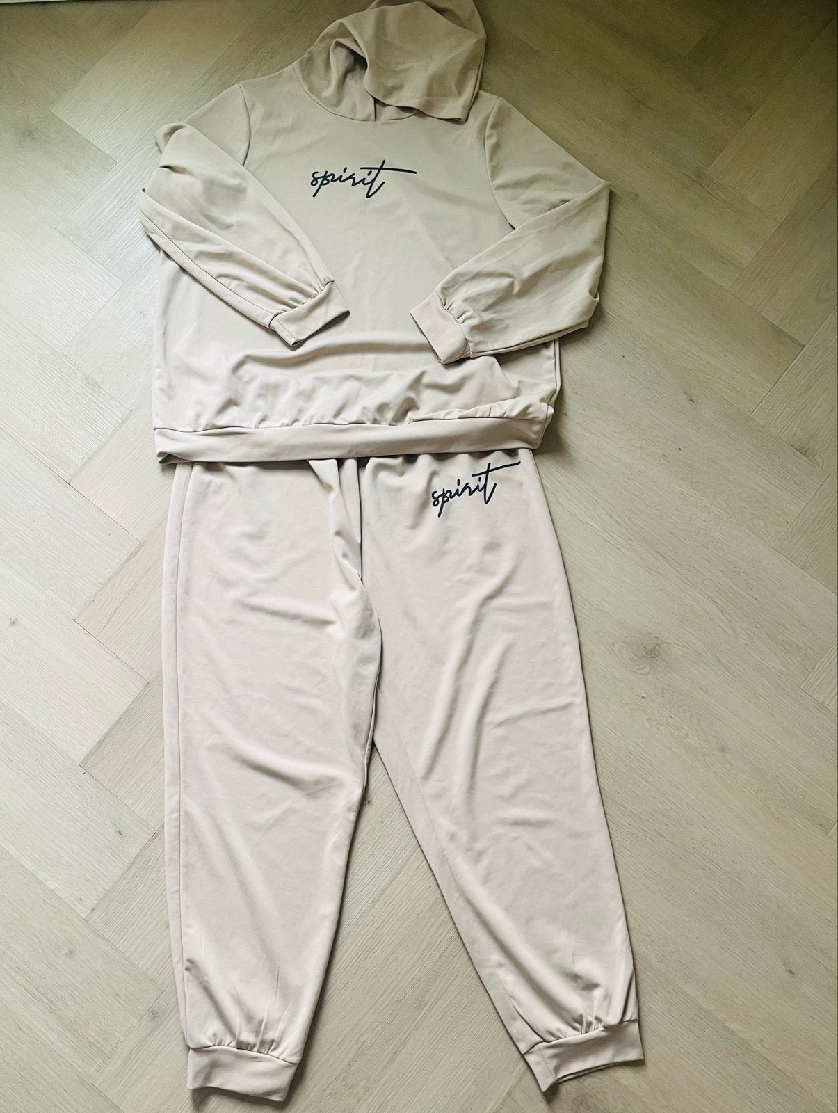 Beige Loungepak/Huispak 2XL Curve, Kleding | Dames, Ophalen of Verzenden, Nieuw, Maat 46/48 (XL) of groter, Beige