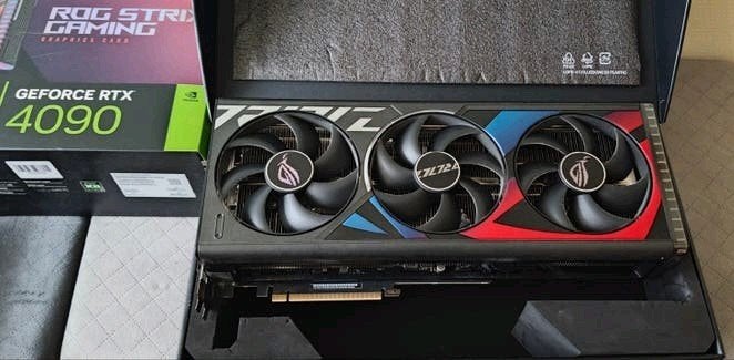ASUS ROG Strix Gaming GeForce RTX 4090, Computers en Software, Videokaarten, Ophalen, GDDR6, PCI-Express 4, Zo goed als nieuw