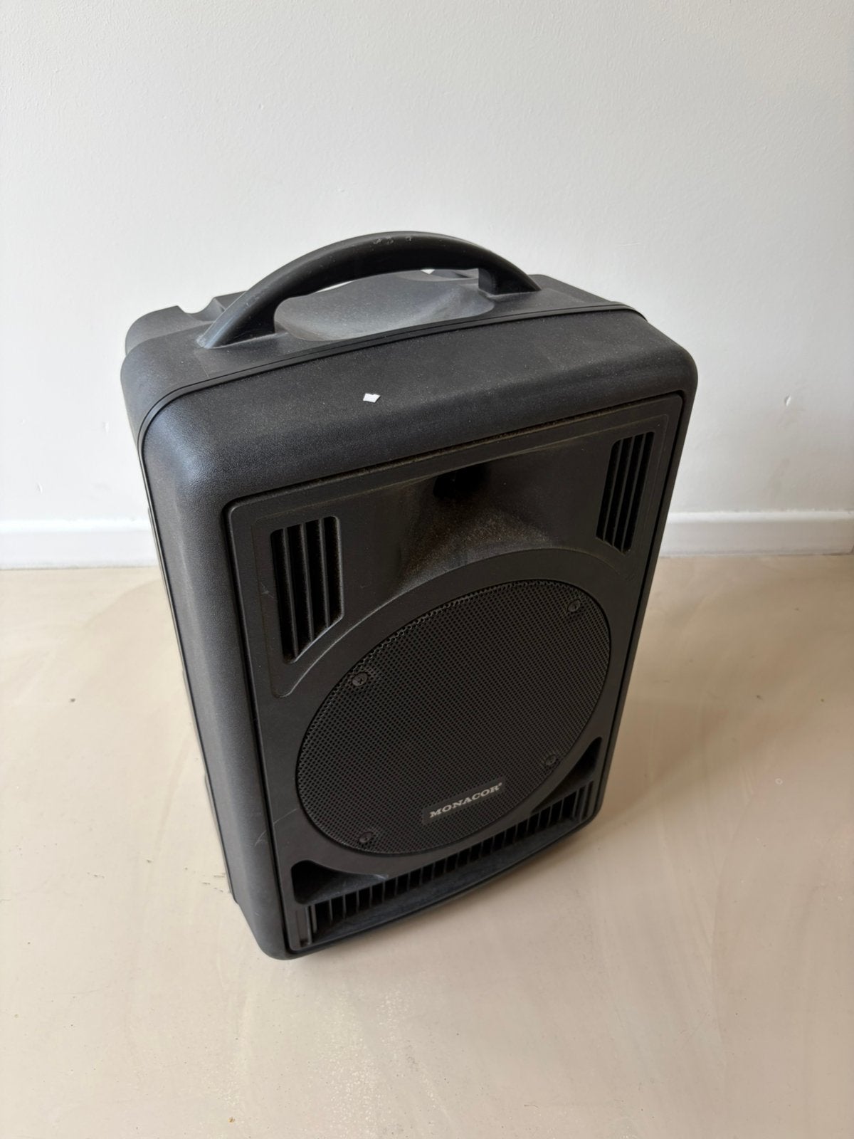 Monacor TXA-800 draagbare geluidsinstallatie + headset, Ophalen, Zo goed als nieuw, Minder dan 500 watt