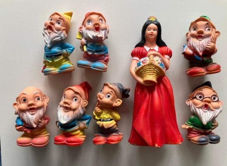 Vintage Rubbertoys Sneeuwwitje serie compleet, Verzamelen, Verzenden, Sneeuwwitje of Doornroosje