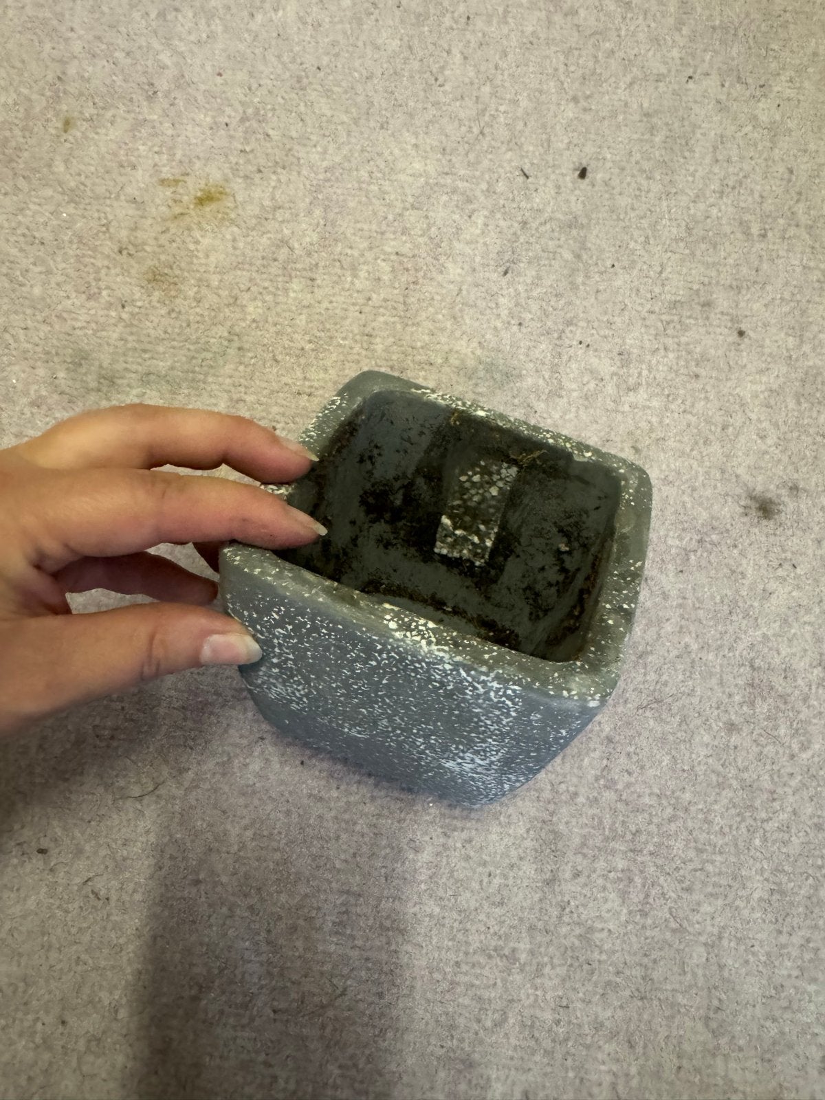 Kleine vierkante bloempot, grijs met spikkels, Tuin en Terras, Ophalen, Gebruikt, Vierkant, Binnen
