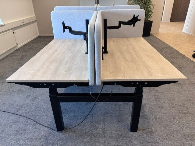 Elektrische zit-sta duo-bureau 160x80 cm,  650€/st, 6 stuks, Zwart, 160 cm, Gebruikt, Ophalen of Verzenden