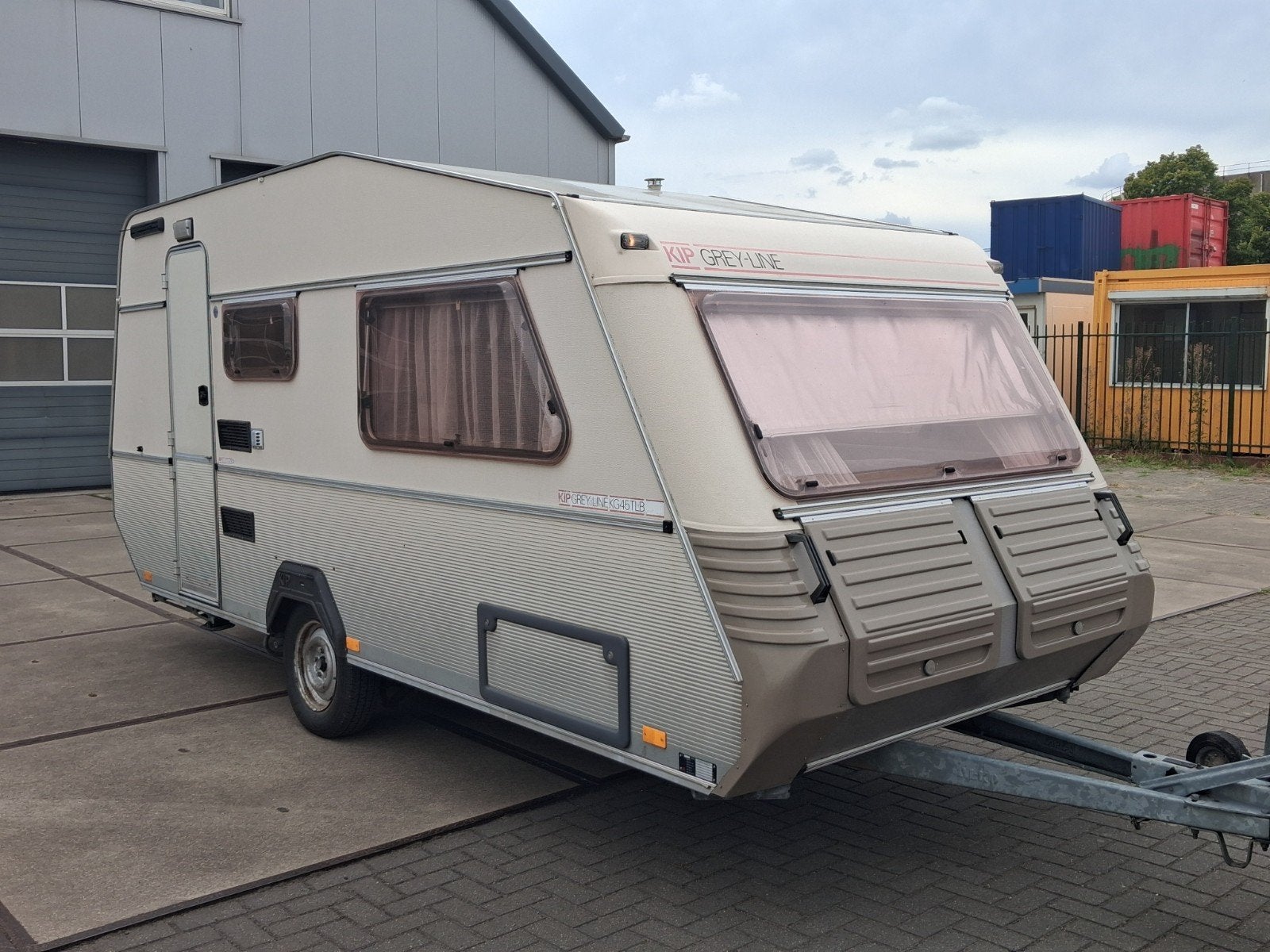 Kip Greyline KG45 TLB voortent stapelbed, Ophalen, Gebruikt