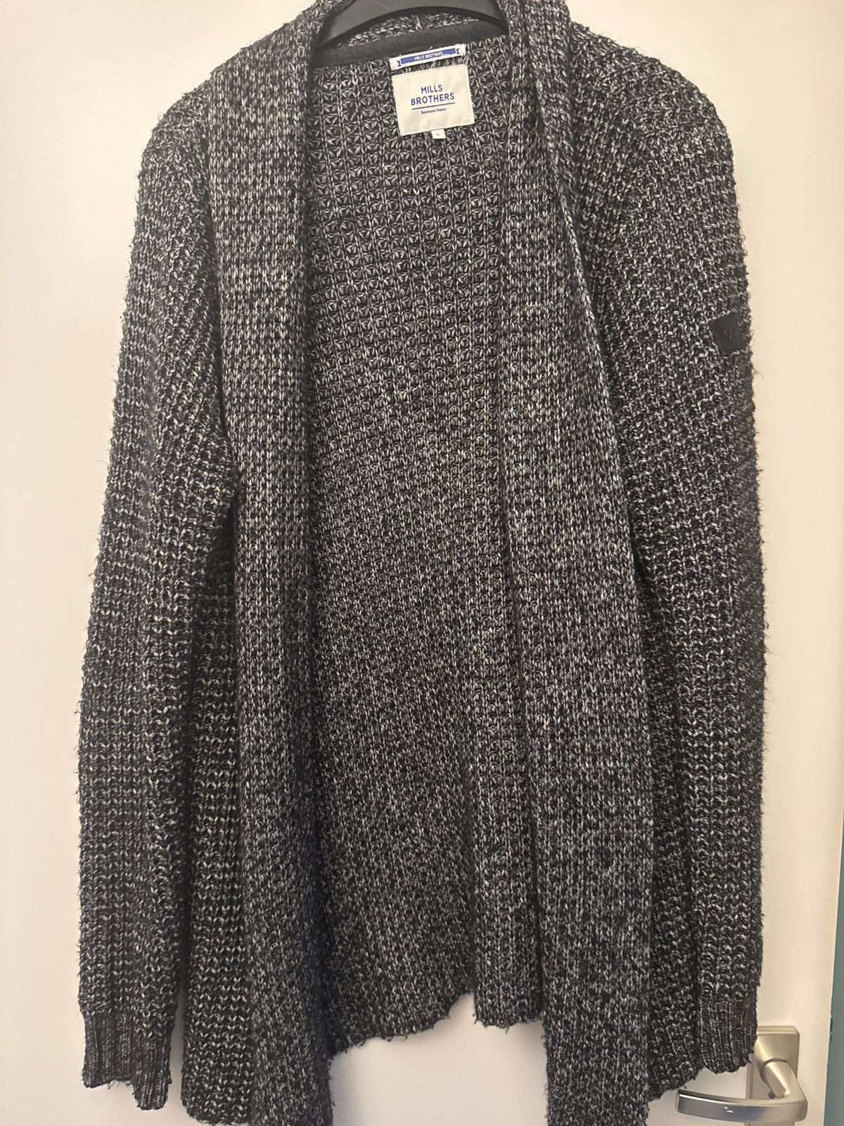 Mills Brothers gebreid vest - Maat L, Ophalen of Verzenden, Zo goed als nieuw, Maat 52/54 (L), Grijs
