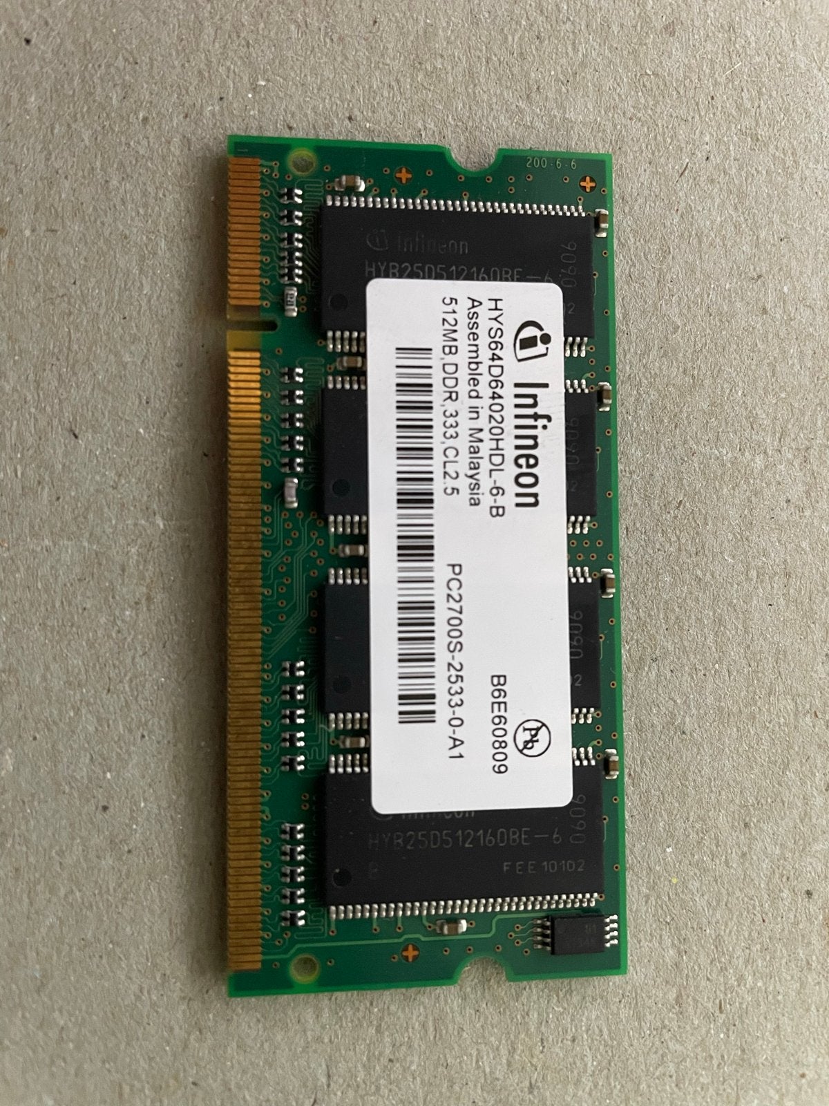 Infineon 512MB DDR RAM PC2700S-2533-0-A1 Laptop Geheugen, Computers en Software, RAM geheugen, Ophalen, Gebruikt, DDR, Laptop