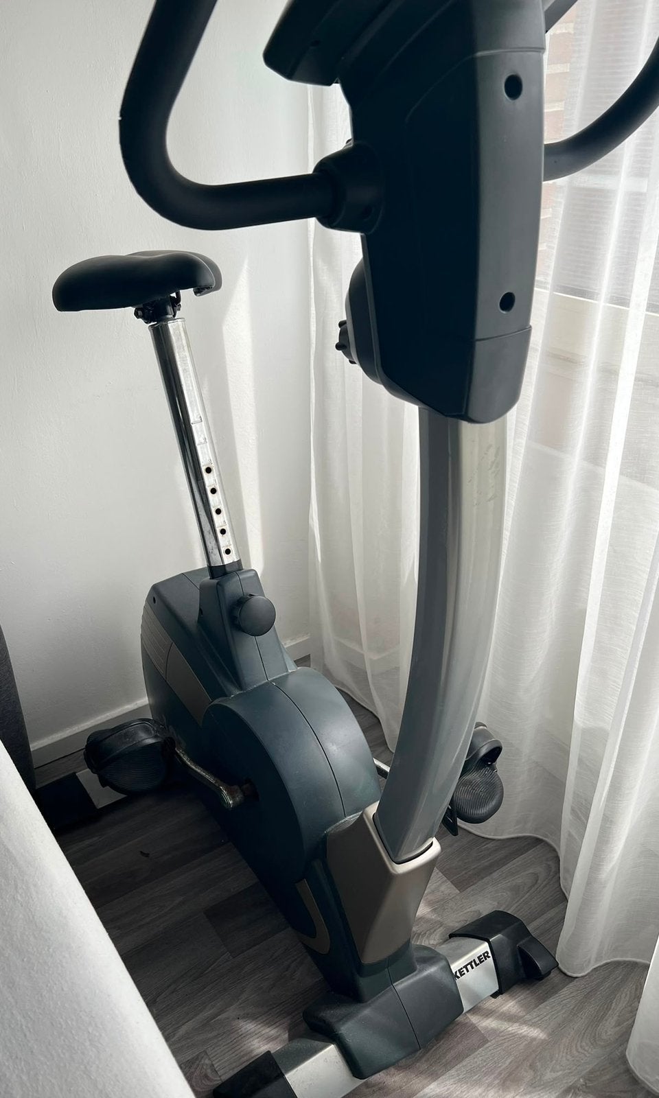 Hometrainer, Ophalen, Zo goed als nieuw, Hometrainer