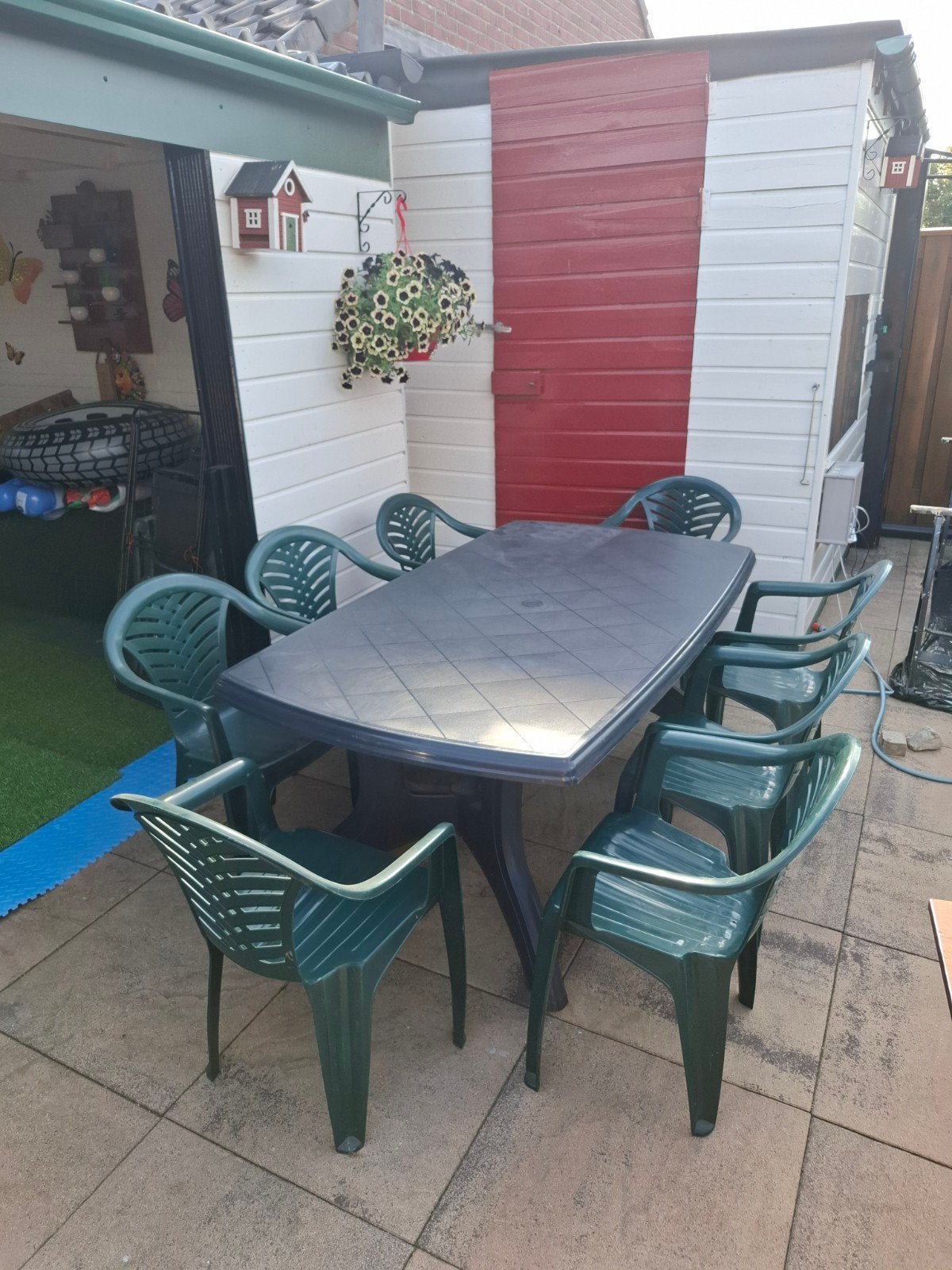 Kunststof tuinset: tafel (180x100x73cm) met 8 stapelstoelen, Ophalen, Kunststof, Gebruikt, Eettafel