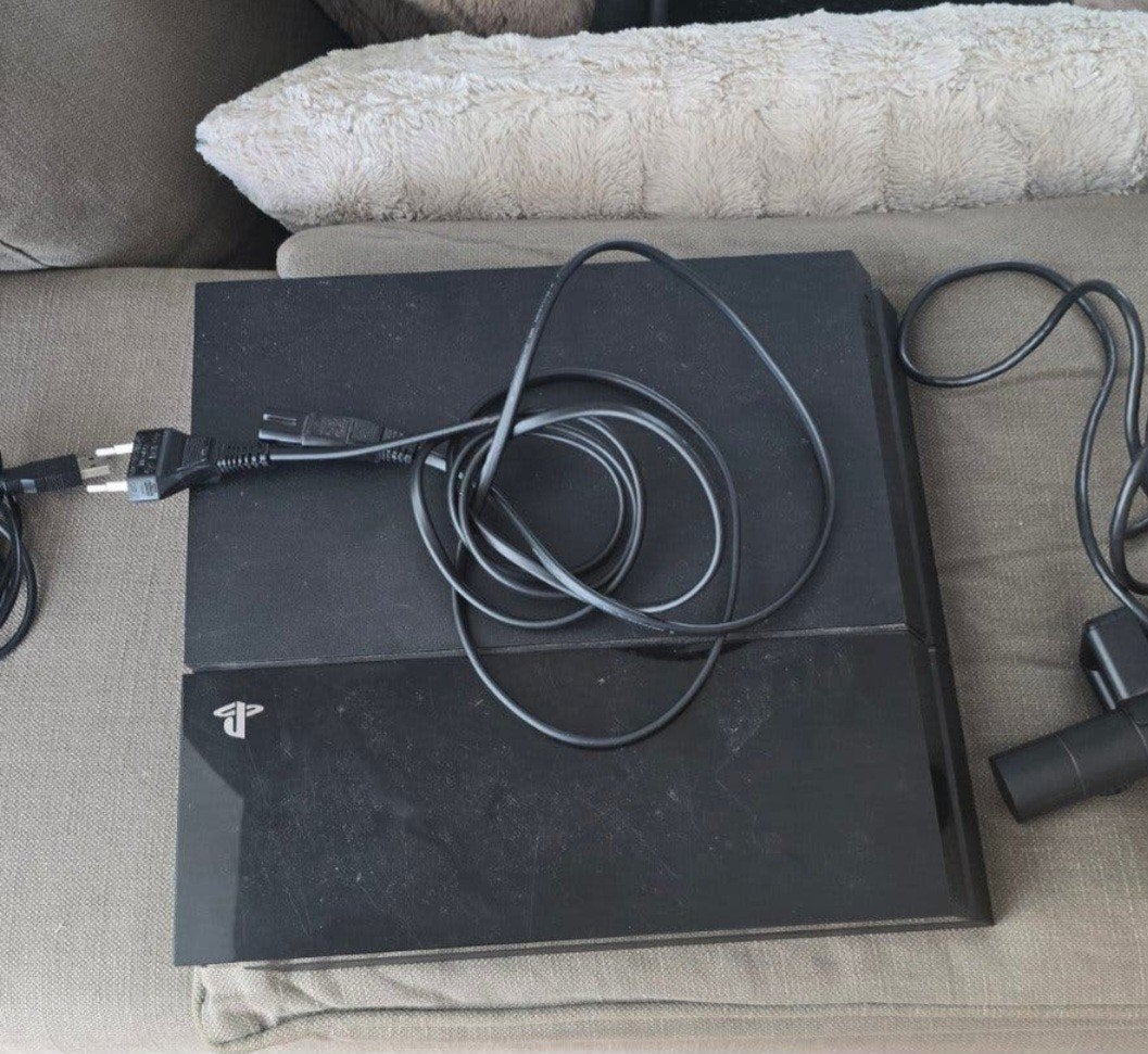 PS4 +ps camera, Ophalen of Verzenden, Gebruikt, Met 1 controller, Original