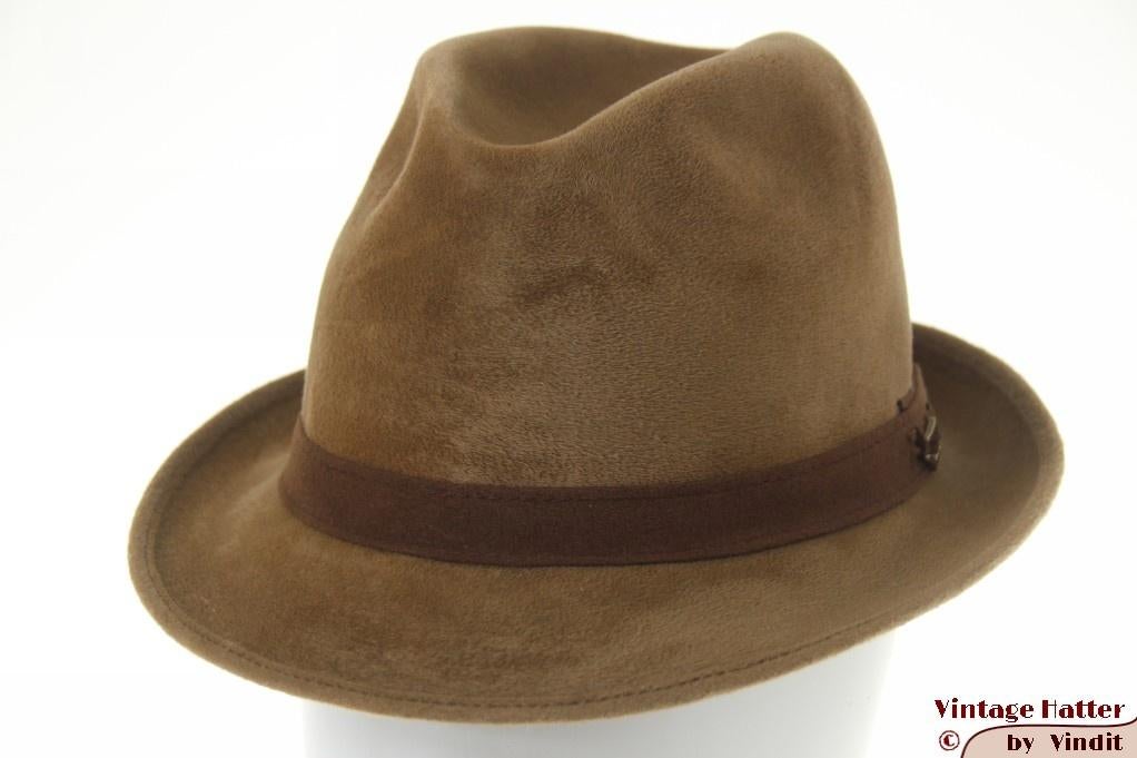 Vintage Gleufhoed Burton beige bruin velour 56 = S, Burton, Hoed, Ophalen of Verzenden, 57 cm (M, 7⅛ inch) of minder