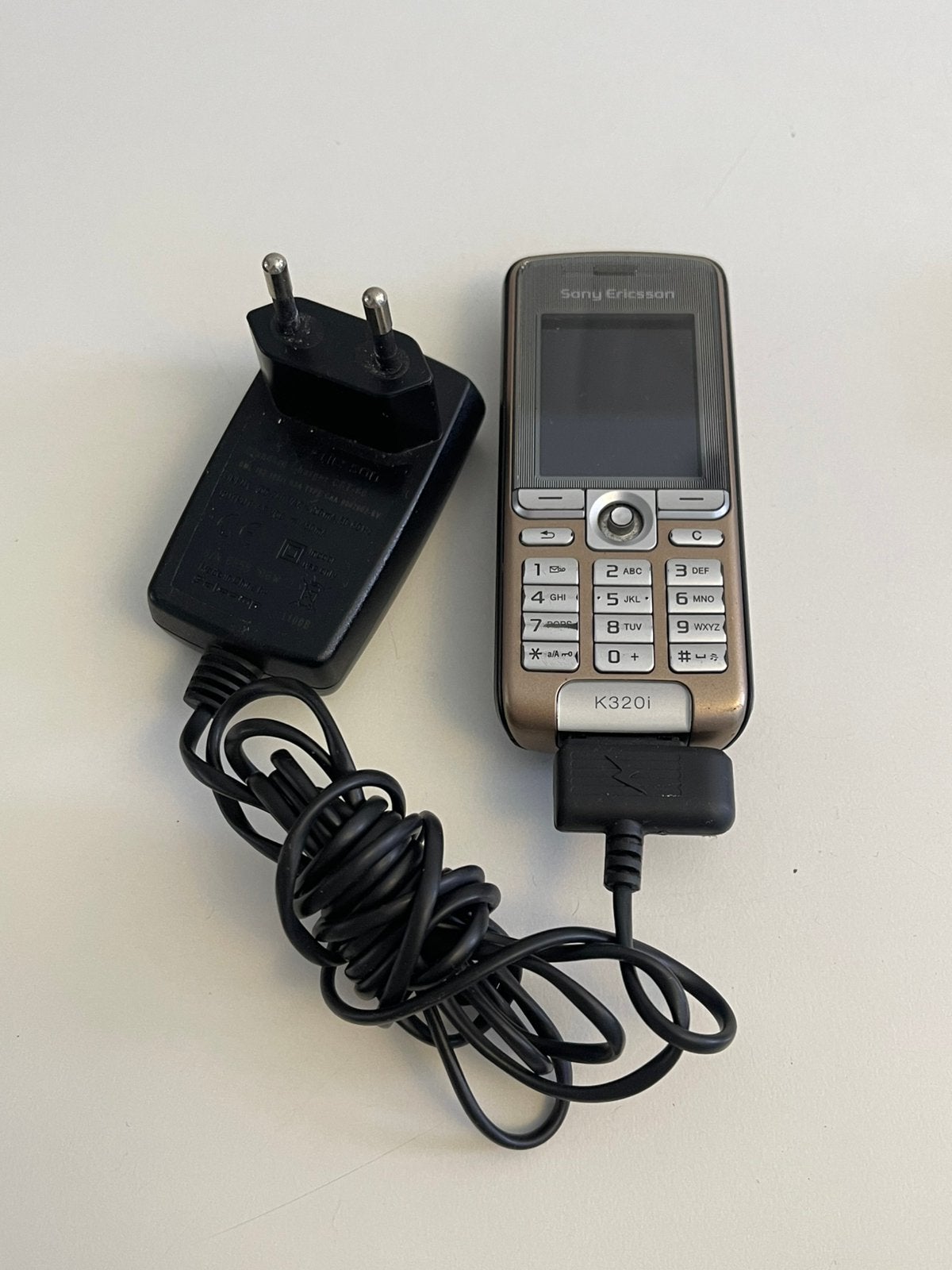 Sony Ericsson K320i simvrij, Ophalen of Verzenden, Zo goed als nieuw, Zwart