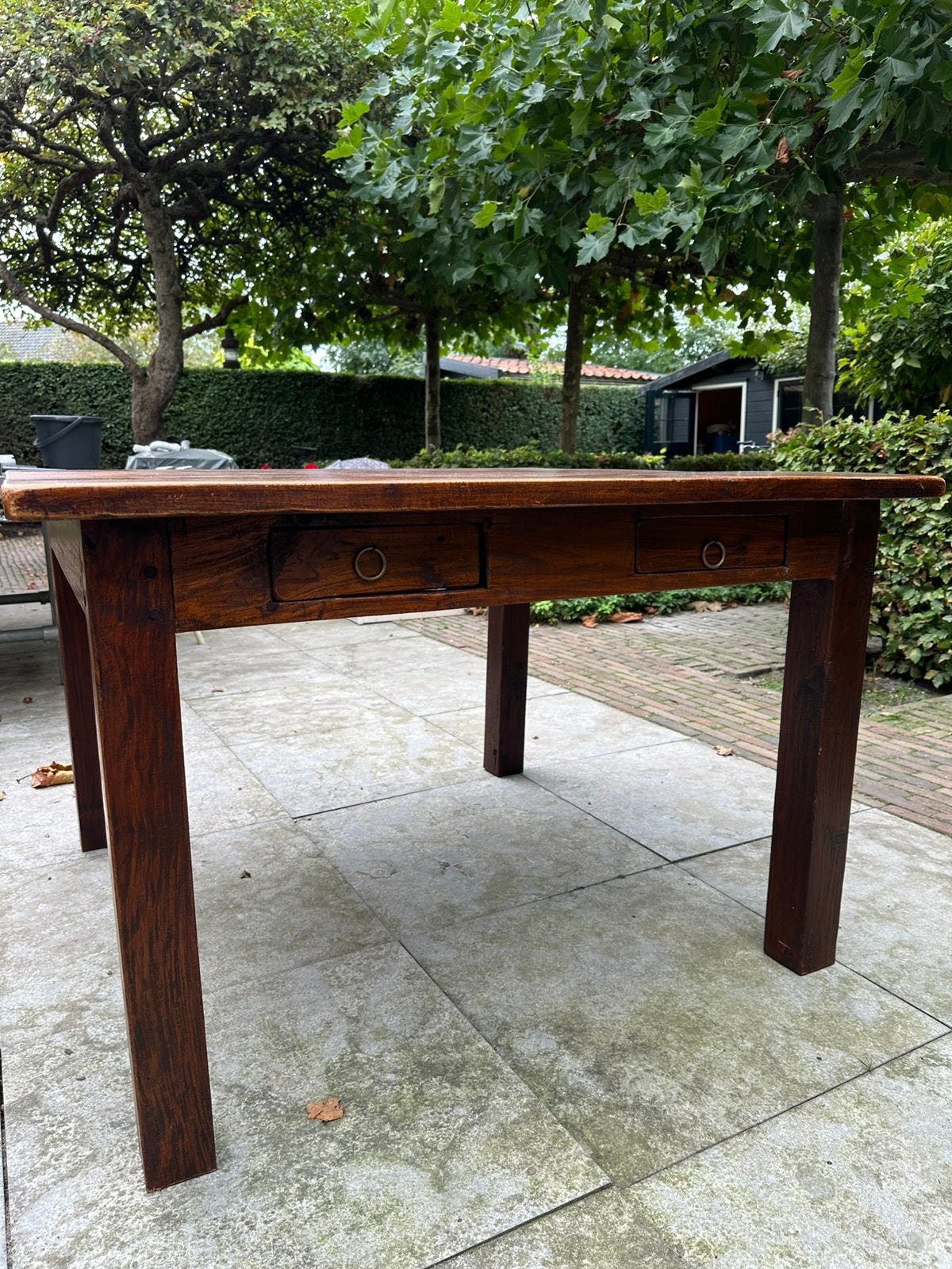 Robuuste houten tafel met lades - 120x120x78 cm, Antiek en Kunst, Ophalen