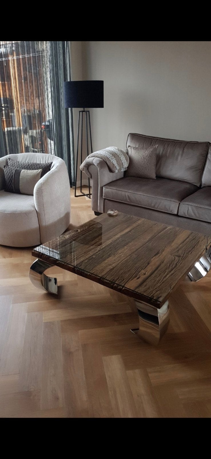 T.E.A.B Mooie houten tafels met zilveren poten., Ophalen, Rechthoekig, Glas, 50 tot 100 cm
