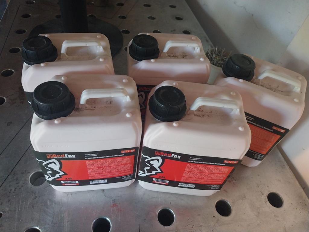 Epd lijm 5x 2,5liter met uitloop 75mm, Ophalen, Overige materialen, Zwart, Overige typen