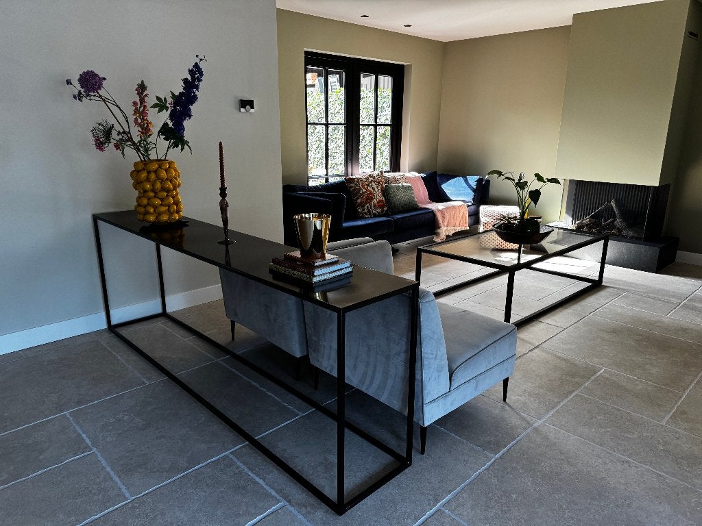 Zwarte console van De Violier, Huis en Inrichting, Ophalen, 200 cm of meer, Zo goed als nieuw, Minder dan 25 cm