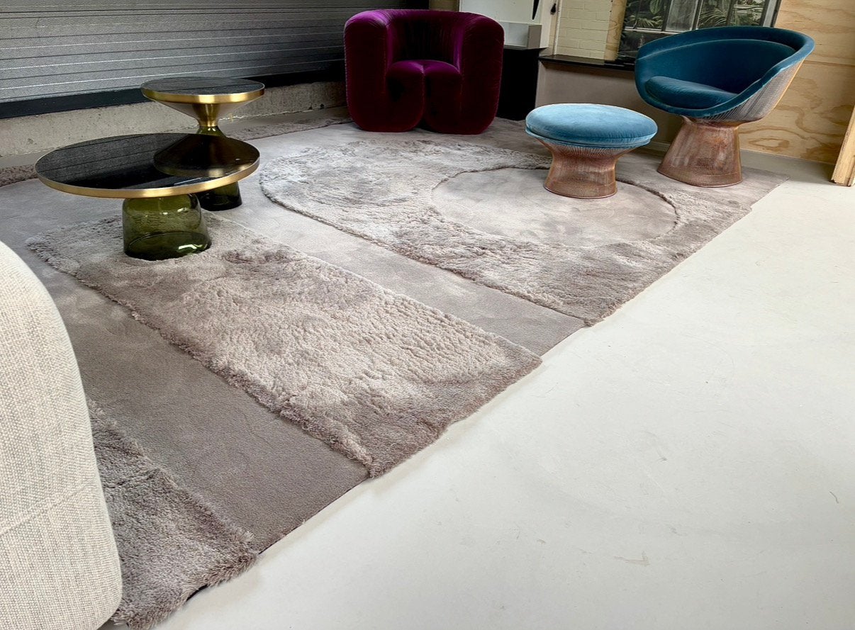 Foto 7 van Minotti Wisp relief Rug Smoke 3x4m new zealand wol NP 15 K