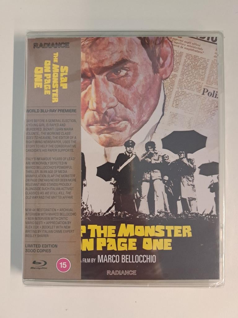 Slap the Monster on Page One - Radiance Limited Edition, Ophalen of Verzenden, Zo goed als nieuw, Thrillers en Misdaad