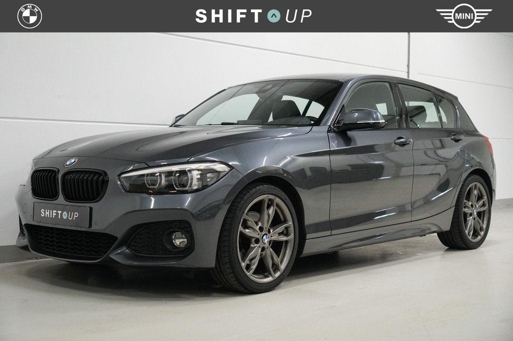 BMW 1-serie 120i M-Sport | 18" | Navi Professional | Camera, Auto's, BMW, Bedrijf, Te koop, 1-Serie, ABS, Achteruitrijcamera, Airbags