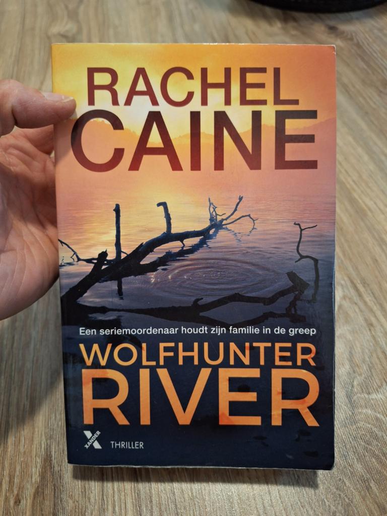 Rachel Caine  - Wolfhunter River NL, Ophalen of Verzenden, Zo goed als nieuw, Rachel Caine