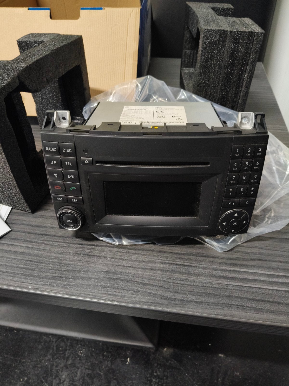mercedes auto radio zgan, Ophalen