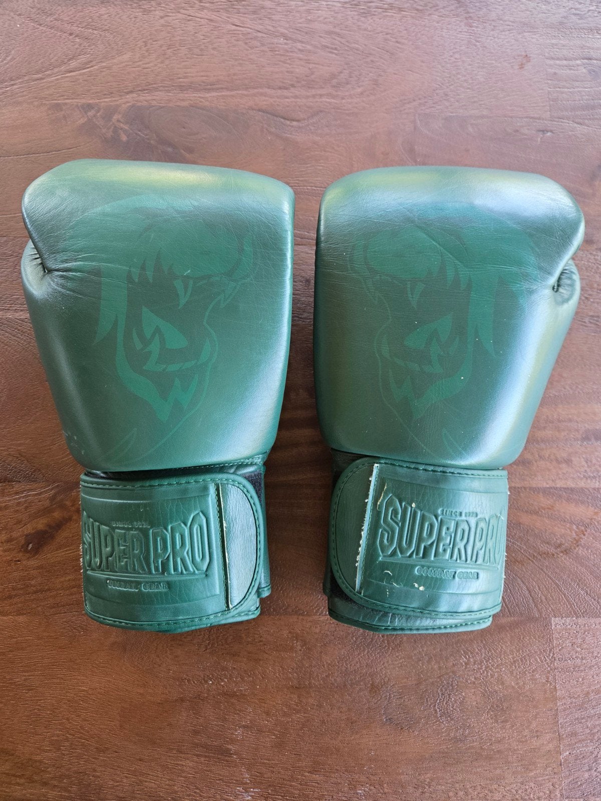 SuperPro 18 Oz boxhandschoenen groen, Ophalen of Verzenden, Zo goed als nieuw, Bokshandschoenen