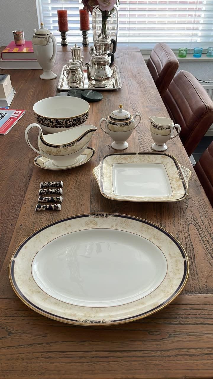 Wedgwood Cornucopia servies los te koop, Ophalen of Verzenden, Zo goed als nieuw, Porselein, Bord(en)