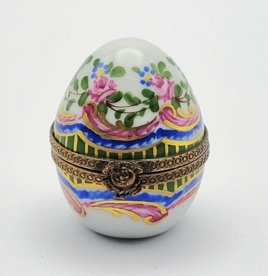 47. Porseleinen doosje met parfumflesje, Limoges - ca.1960, Ophalen