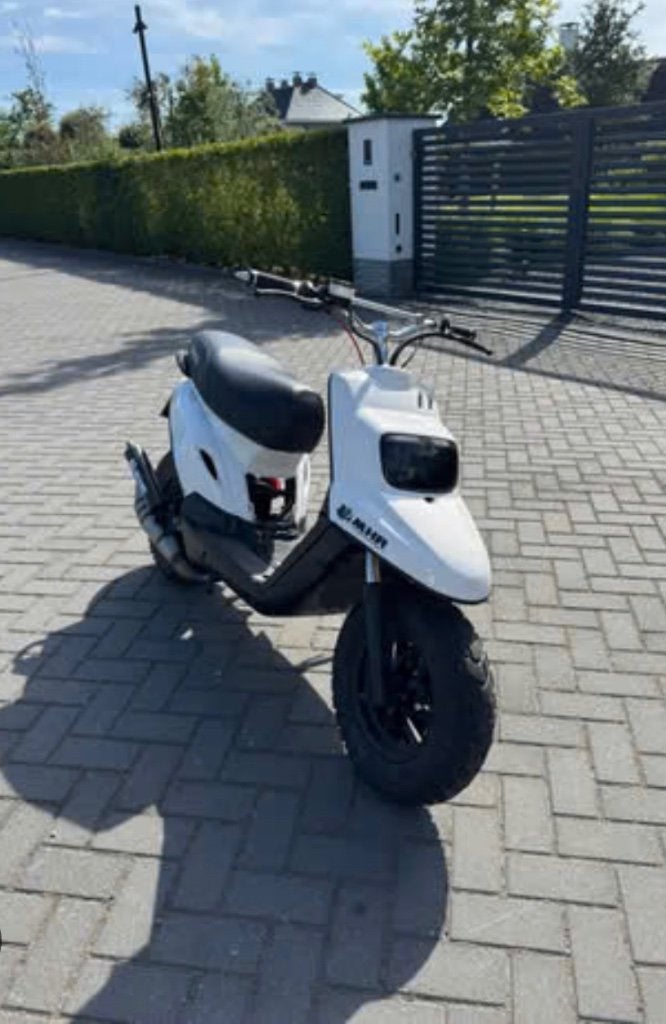 Yamaha booster of Jog r opknapper GEZOCHT!!, Ophalen of Verzenden, Tweetakt, JogR of RR