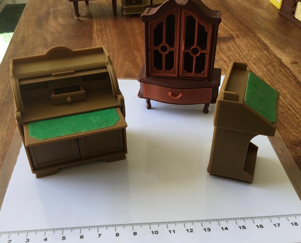 Poppenhuis miniaturen Jean w Germany meubeltjes, Ophalen of Verzenden, Gebruikt, Poppenhuis