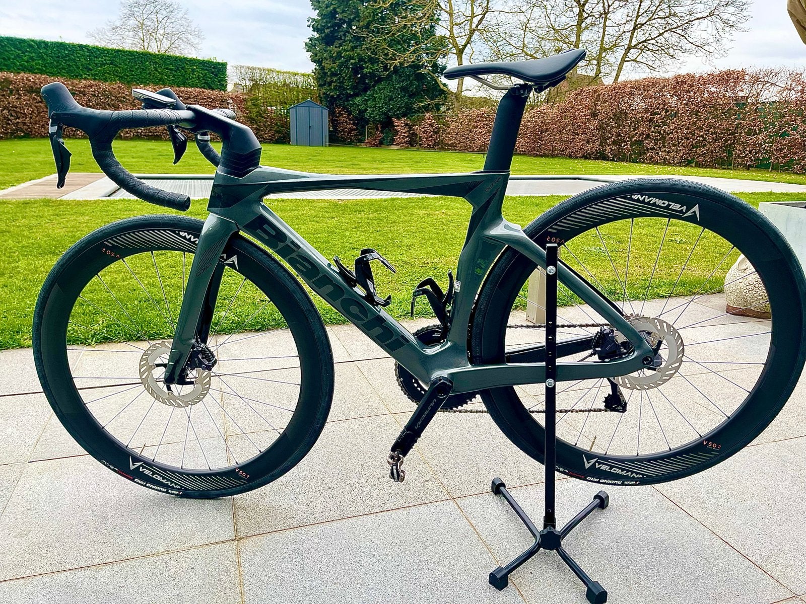 Bianchi Oltre Comp Ultegra di2 racefiets - Zo goed als nieuw, 28 inch, Carbon, Heren, Minder dan 49 cm