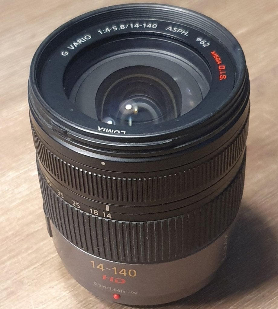 Panasonic Lumix G Vario 14-140mm f/4-5.8 MEGA O.I.S. lens, Audio, Tv en Foto, Fotografie | Lenzen en Objectieven, 14 mm, Micro Four Thirds