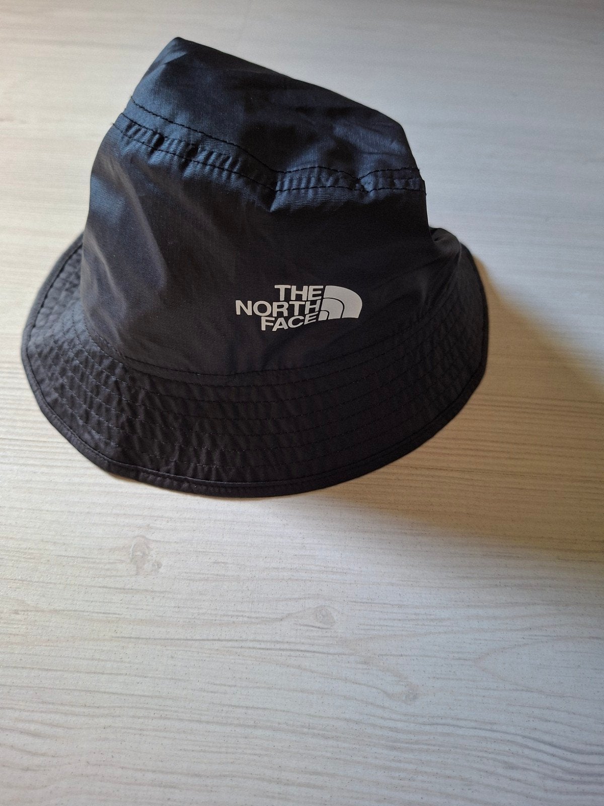 The North Face vissershoedje maat L XL, 60 cm (XL, 7½ inch) of meer, Hoed, Ophalen of Verzenden, Zo goed als nieuw