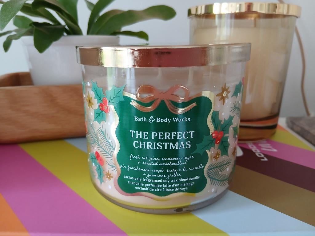 3 Wick candle Bath and Body works The perfect Christmas, Ophalen of Verzenden, Nieuw, Overige materialen
