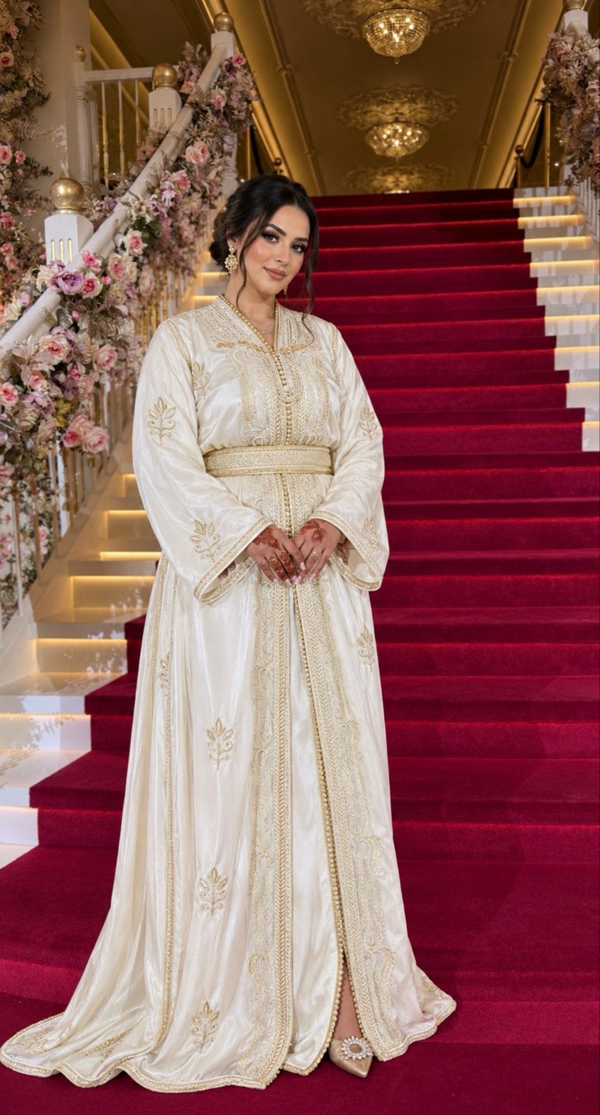 Elegante Marokkaanse Takchita - Zijdefluweel & Skalli Elhor, Ophalen of Verzenden, Zo goed als nieuw, Maat 38/40 (M), Overige kleuren